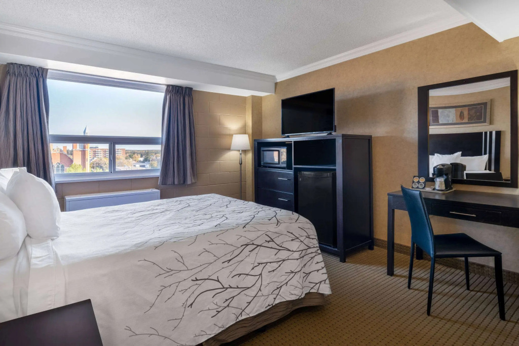 Travelodge by Wyndham Prince Albert