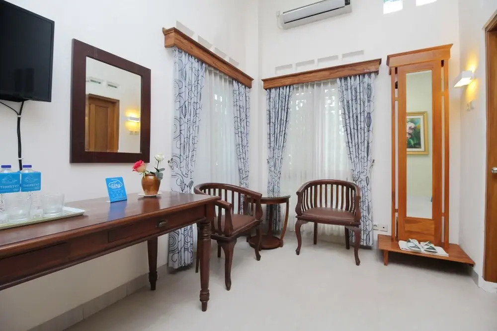 Airy Mantrijeron Panjaitan 51 Yogyakarta
