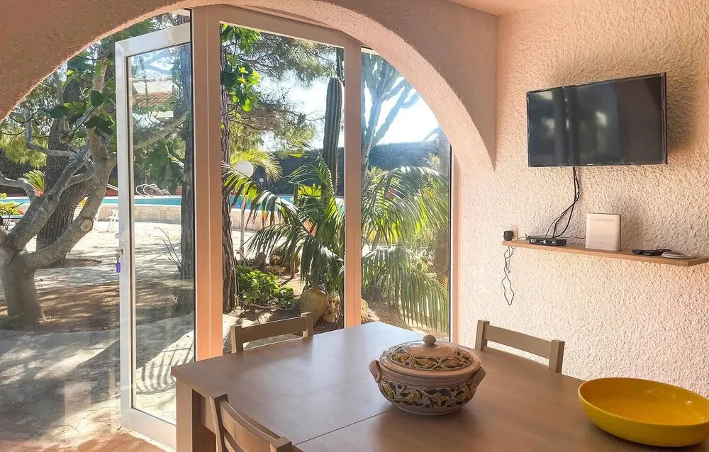 Amazing Apartment in Frigole With Outdoor Swimming Pool and 2 Bedrooms