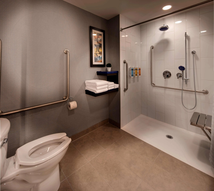 GLō Best Western Kanata Ottawa West