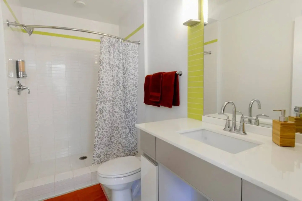 Great Value 2Br Apt In Awesome Location!