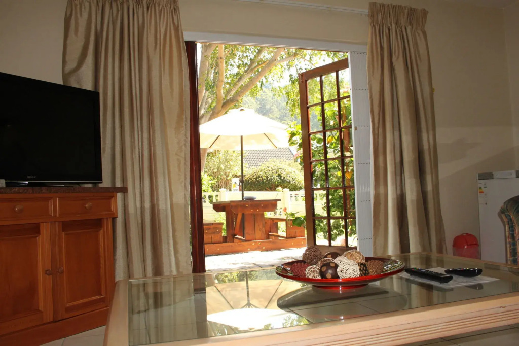 Pelican Lodge Guesthouse