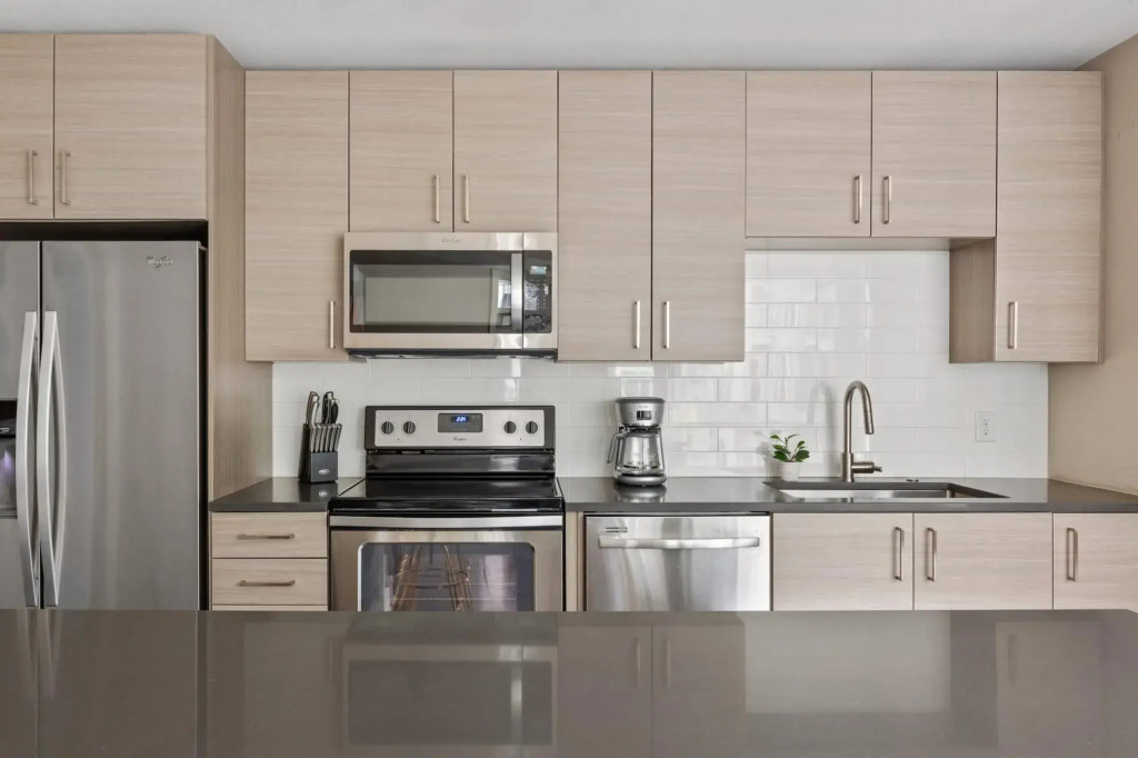 Denver | Spacious 2BD/2BA Riverfront Apartment
