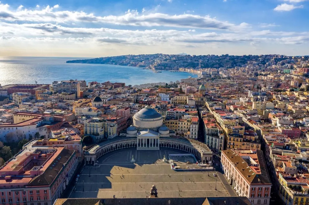 Bright Apartment Private Parking Naples