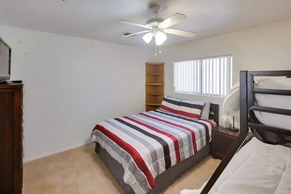 Quaint Bullhead City Getaway ~ 2 Mi to River!