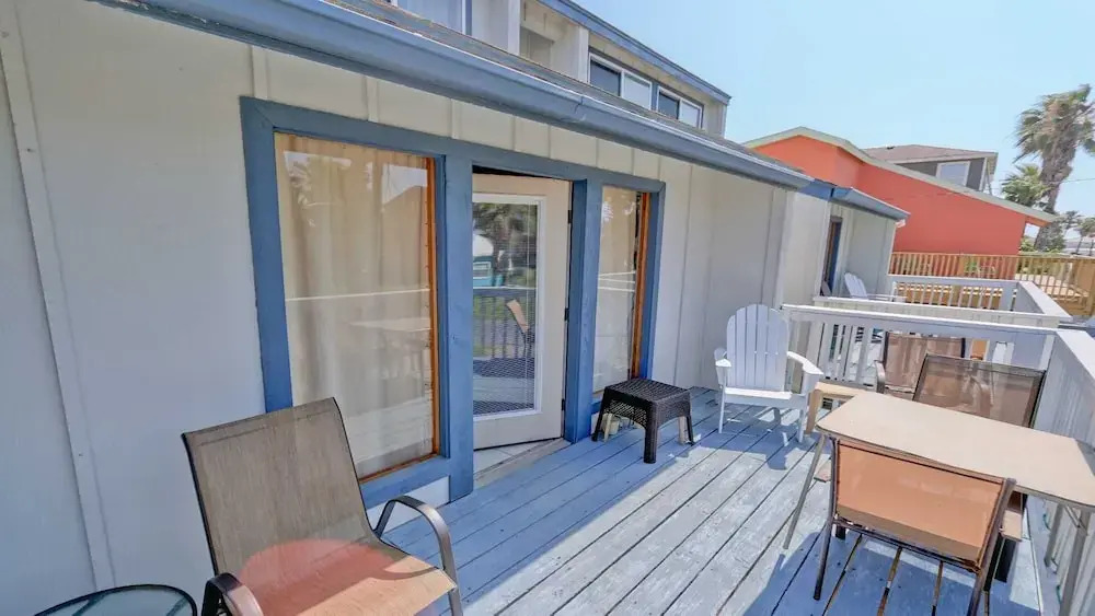 Sandbox A 2 Bedroom Townhouse