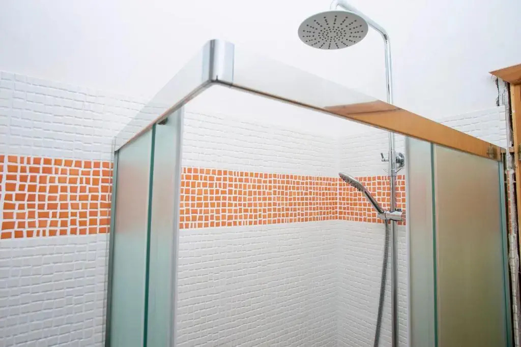 S76 - Sirolo, Bilocale Con Terrazzo in Centro