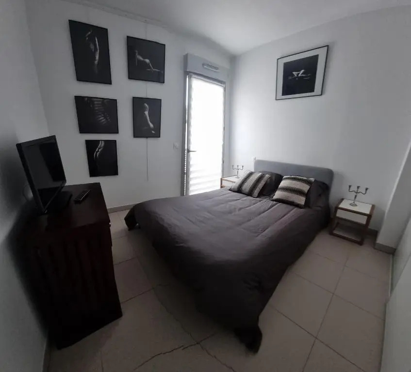Superbe appartement en résidence - Salon de Prç