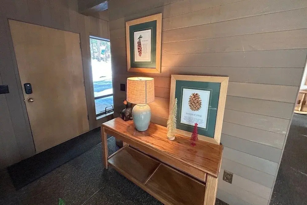 Tumbleweed Pines 3 Bedroom Home by RedAwning