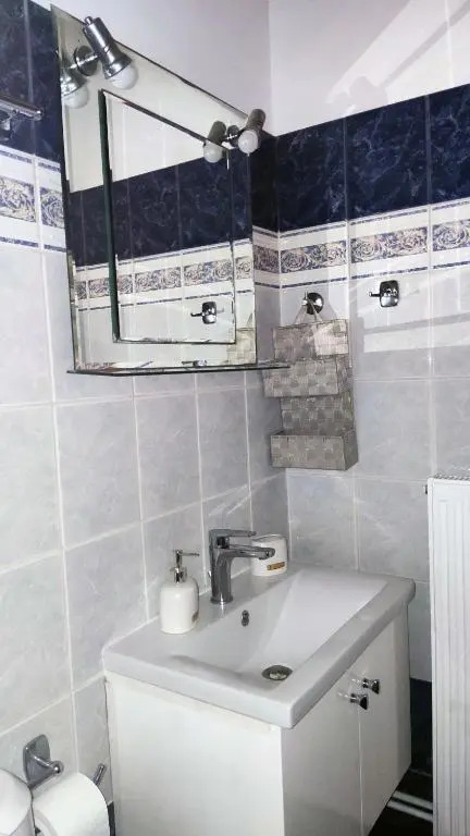 Mirsini Apartments