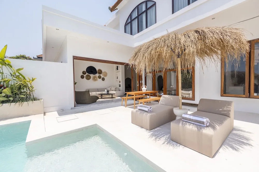 Beach Villas Canggu 300m from Echo Beach