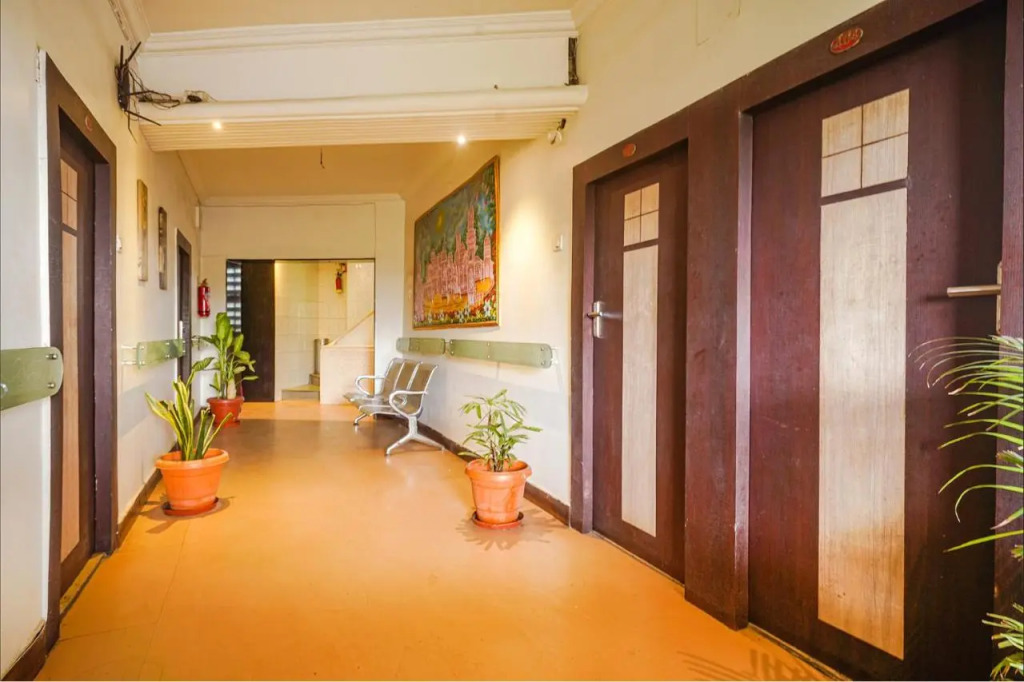 FabHotel Shravan - Nr Eternity Mall