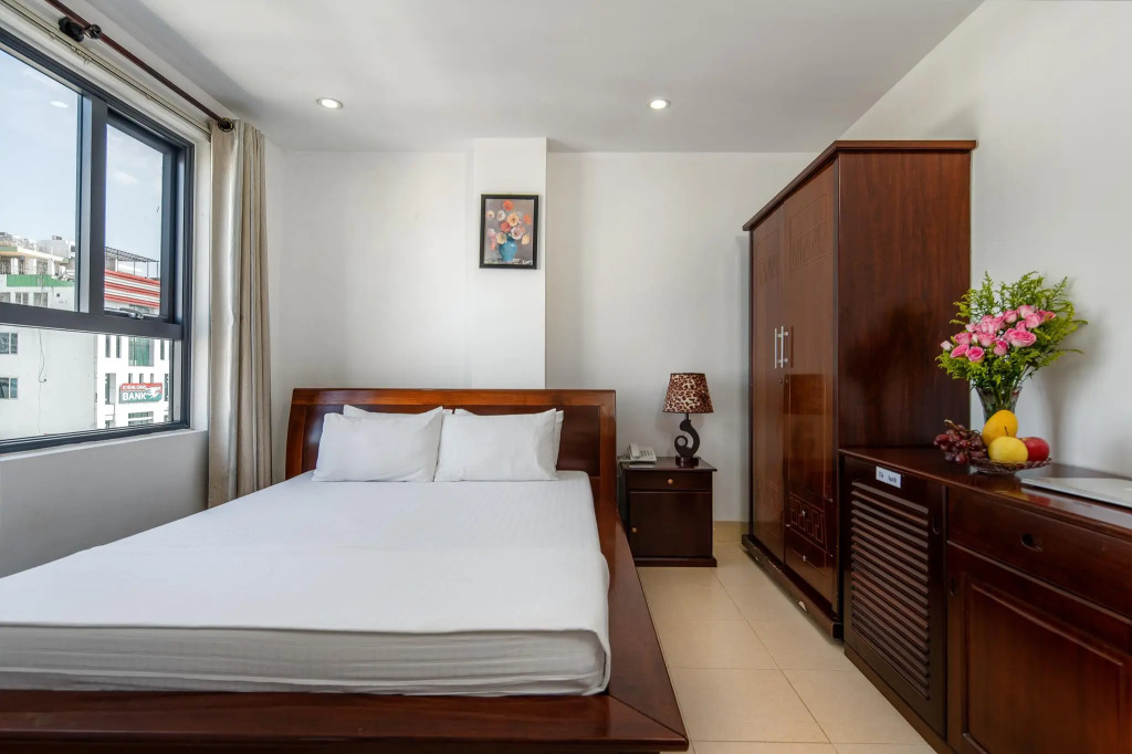 Lotus Rock Hotel