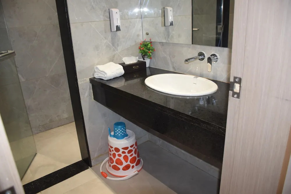 Hotel Vilasa International