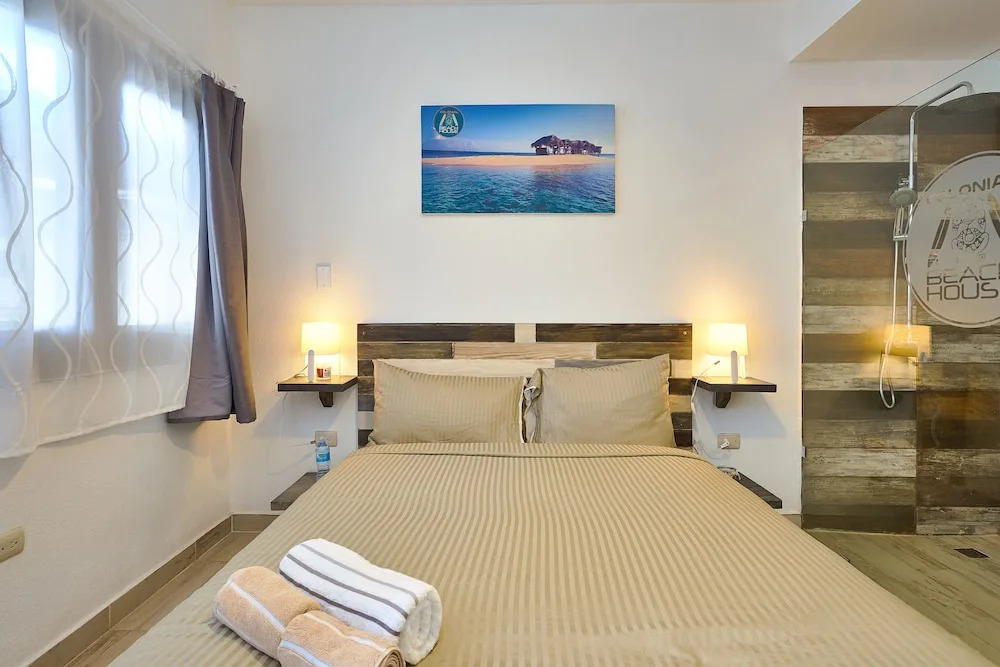 Colonial Beach House