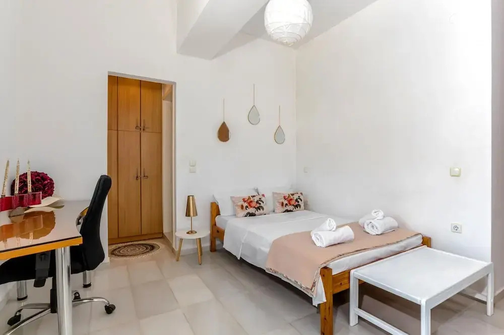 Marele Apartment by Cretan Houses