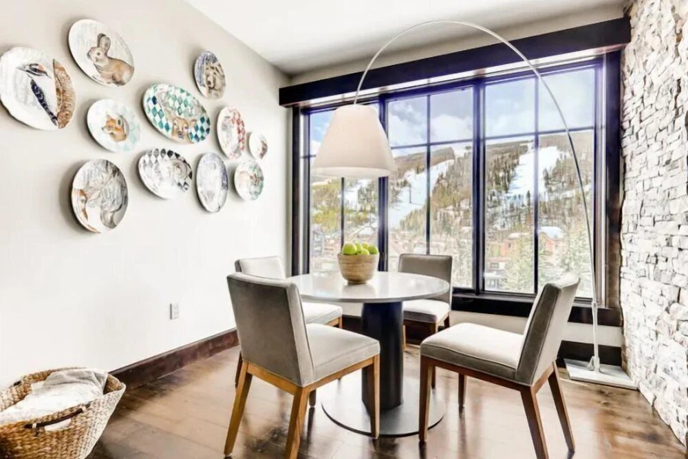 3 Bedroom Luxury Residence In Lionshead Village - Mere Steps To Eagle Bahn Gondola