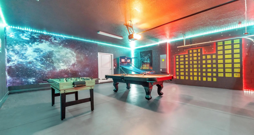 Themed 7BR Villa Pool Spa Game Near Disney