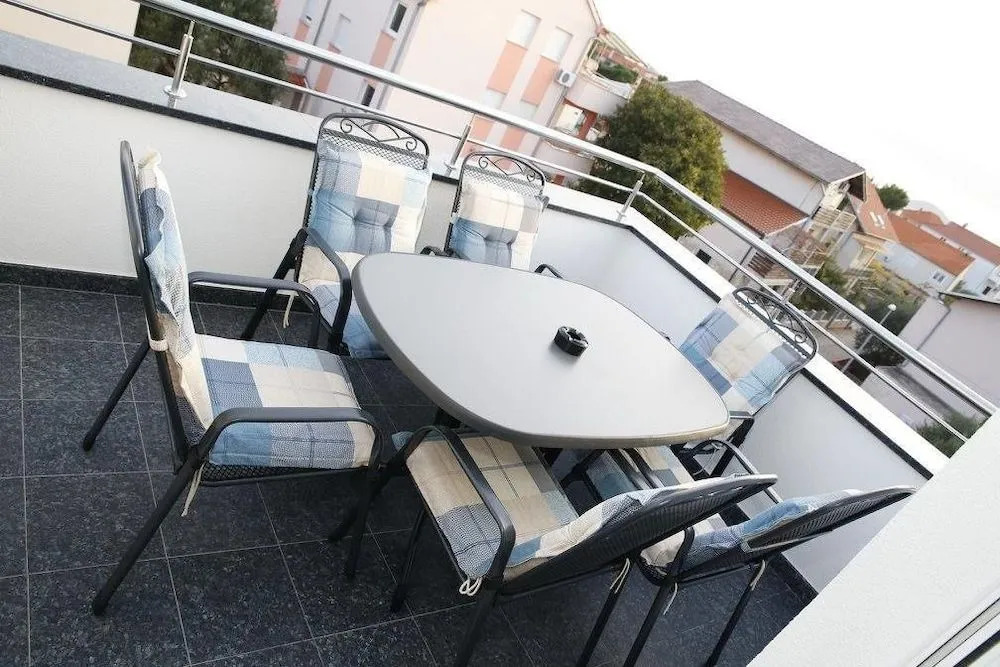 Apartments Šimić