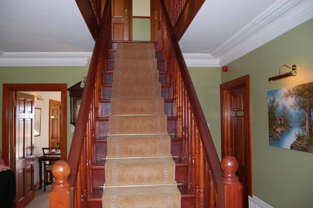 Lurgan House