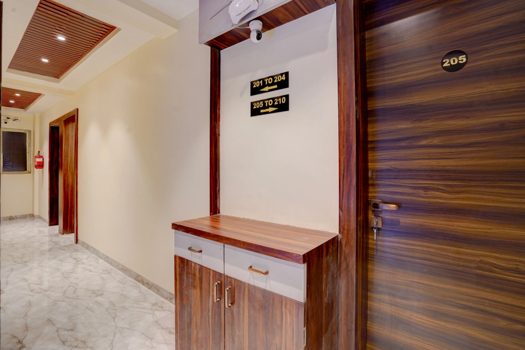 Super Collection O Talwade Corpoarte Homestay