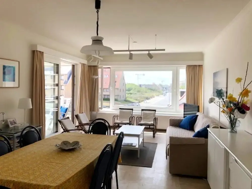 Well-kept Corner Apartment in Koksijde