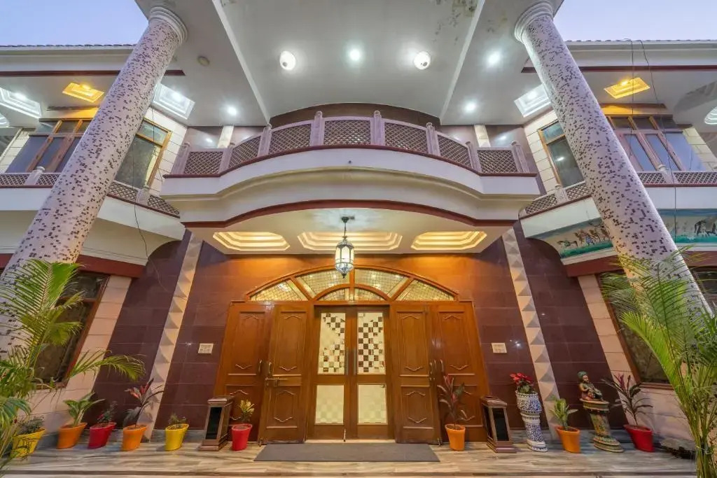 Hotel V Inn