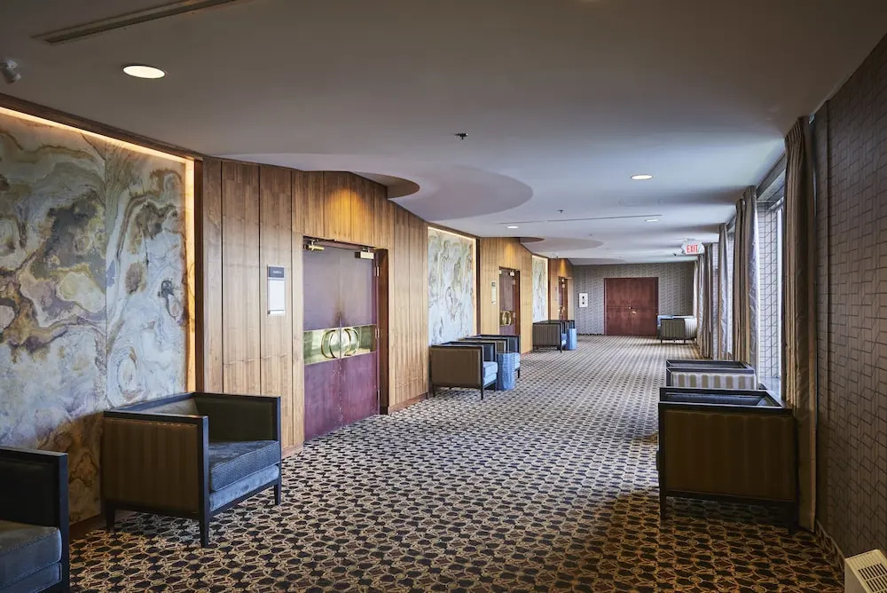 Capital Hotel
