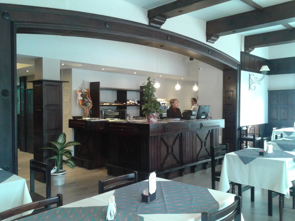 Alma Mendoza Hotel