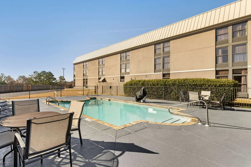 Quality Inn Valley - West Point