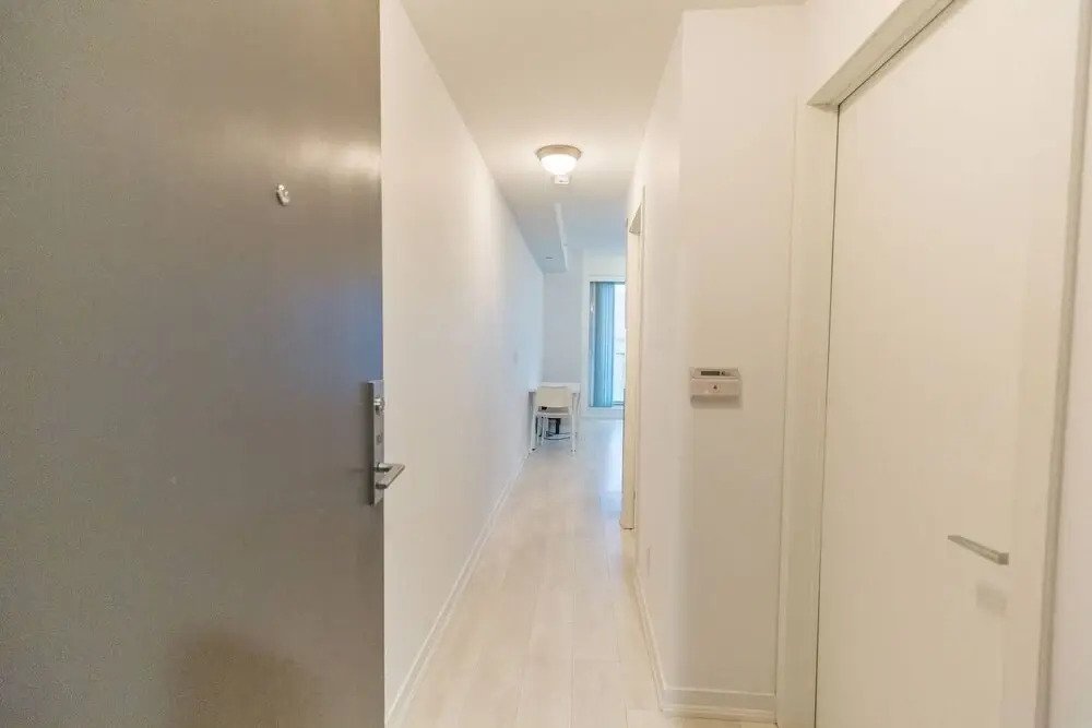 Trendy, Executive Studio, in Downtown TO
