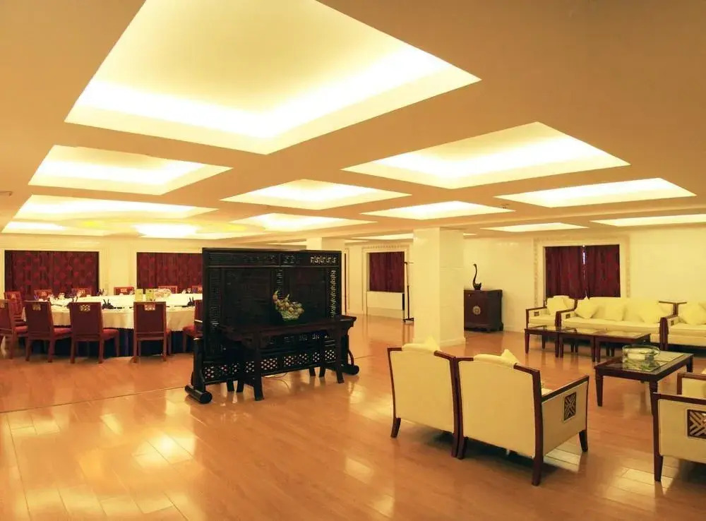 Ningshan Hotel
