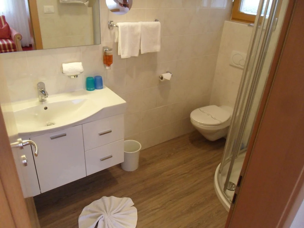 Hotel FleurAlp