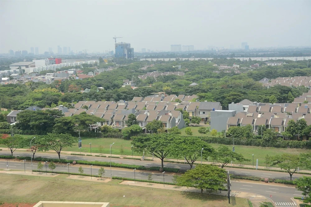Luxurious And Pleasant 2br Branz Bsd City Apartment