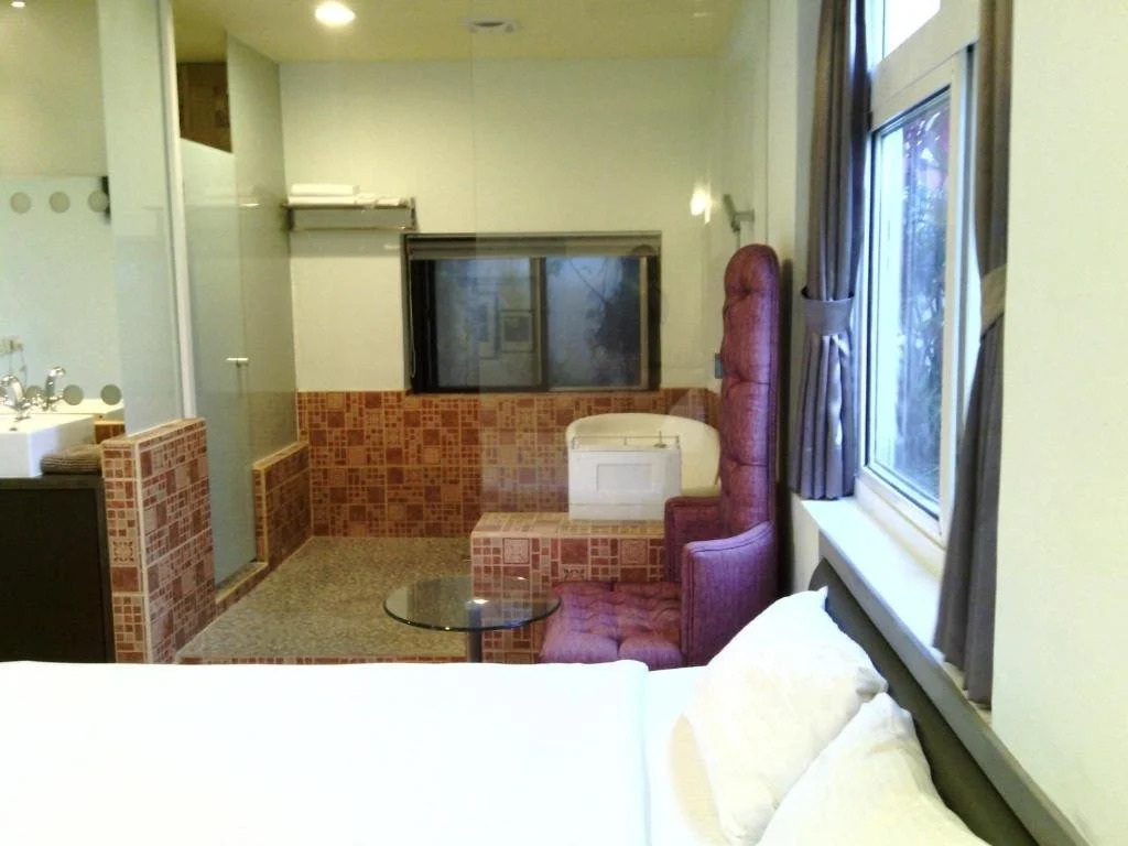 Lev 77 Hostel