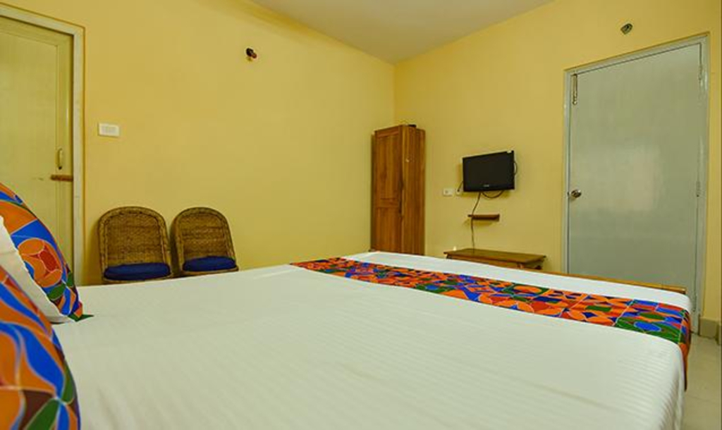 Fabexpress Sai City Inn