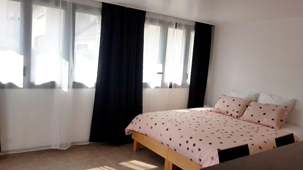 Studio In Argenteuil With Wifi