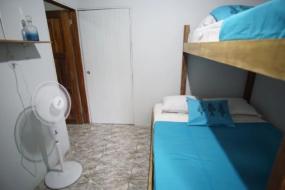 Argdivan Hostel