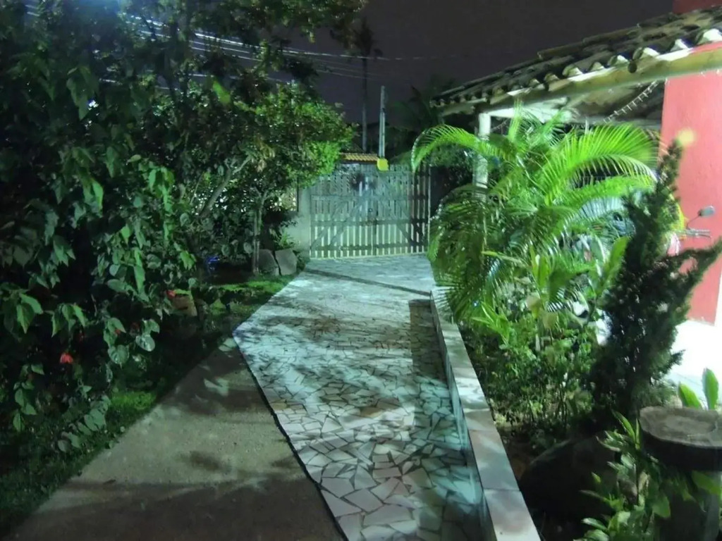 Suíte 2 com piscina e wi-fi em Caraguatatuba