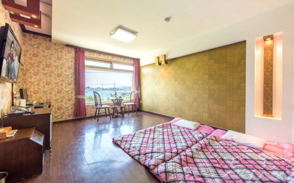 Xi Motel