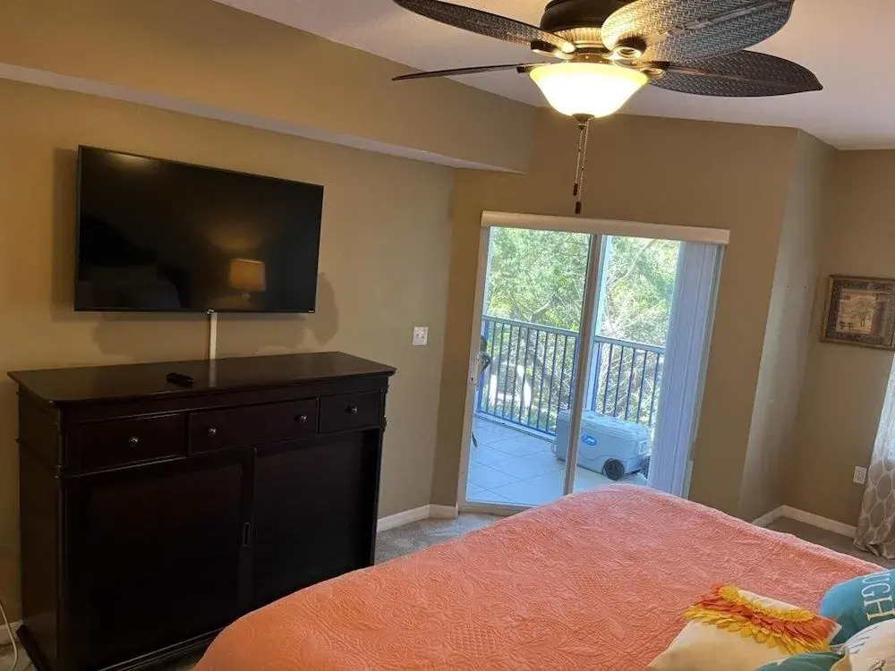 Kid Friendly Condo With Pool, Basketball, Bocce, Hot Tub, And More! 3 Bedroom Condo
