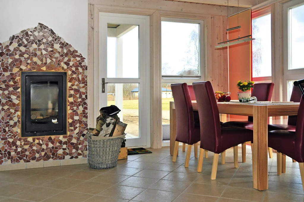 Ferienhaus mit Sauna am Duemmer See