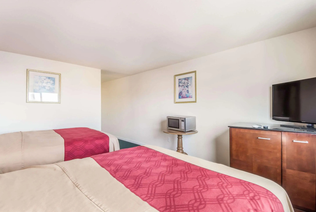 Rodeway Inn