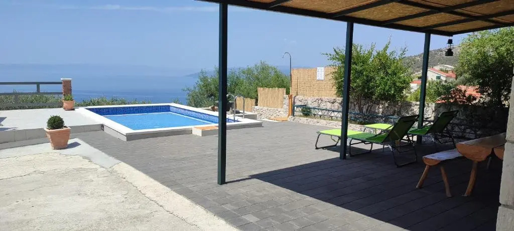 Holiday home Duje