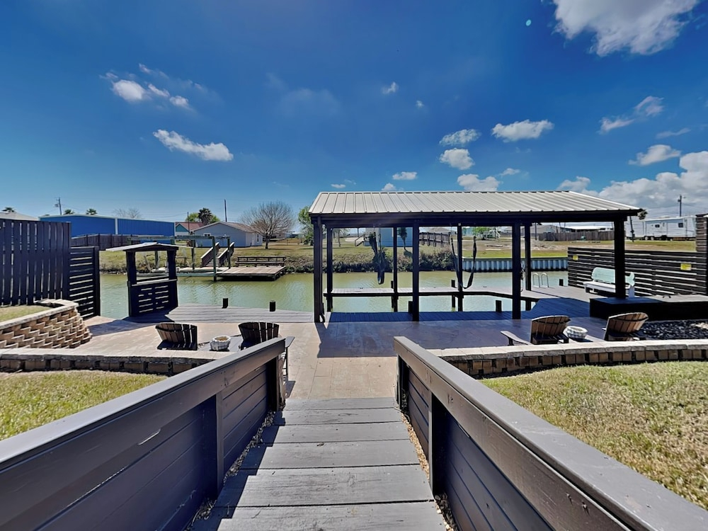 Speckled Trout Cottages