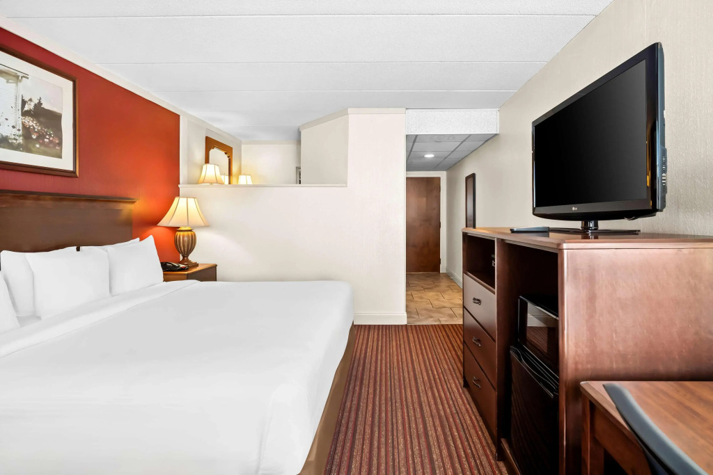 Best Western Merry Manor Inn