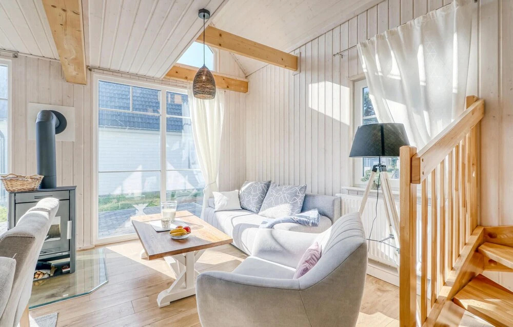 2 Bedroom Amazing Home In Zerpenschleuse