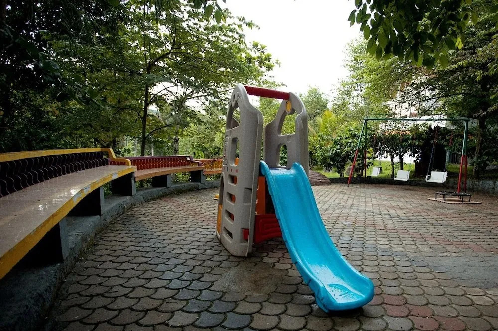 Crescent Residency