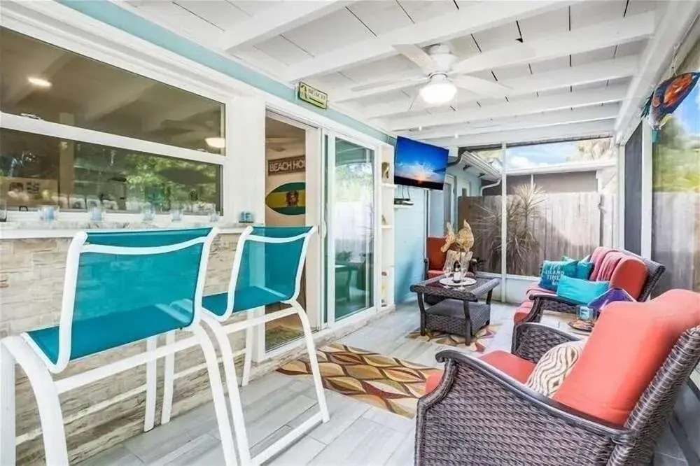 Beach N Bay 2 Bedroom Villa by RedAwning