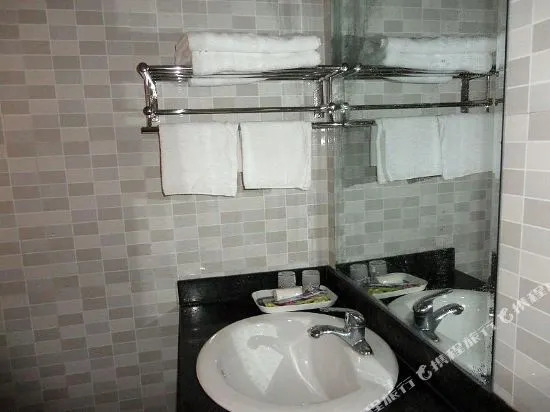 Yuanfeng Hotel